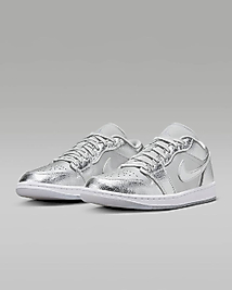 Nike Wmns Air Jordan 1 Low  “ Metallic Silver