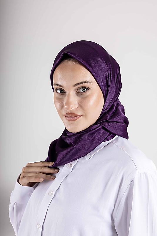 Düz Kristal Kumaş Eşarp - Kaymaz, Şık, Tok Duran | Günlük & Abiye Uyumlu