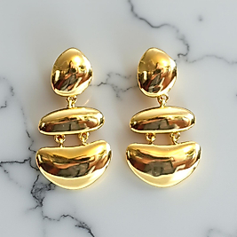 Altın Renkli Modern Tasarım Küpe