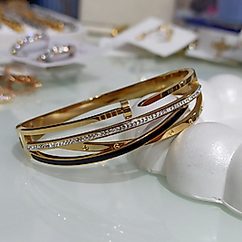 Çelik Gold Kaplama Çivi Marka Taşlı Kelepçe
