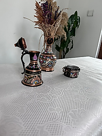 5A MASA ÖRTÜSÜ GÜLLÜ DESEN BEYAZ