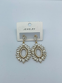 Gold Rengi Oval Form Taş Detaylı Küpe