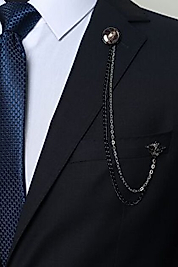 Esgue Gold Renk Taşlı Kraliyet Zambağı Ceket & Gömlek Zincirli Yaka Broş Seti