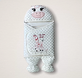 Yenidoğan Zürafa Nakışlı Şapkalı Kız Erkek Bebek Ayaklı Kundak Bebek Battaniyesi Pembe