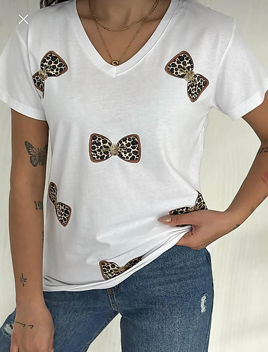 Fiyonk detaylı Tshirt