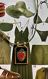 Koruyucu Kalp Özel Tasarım Kolye