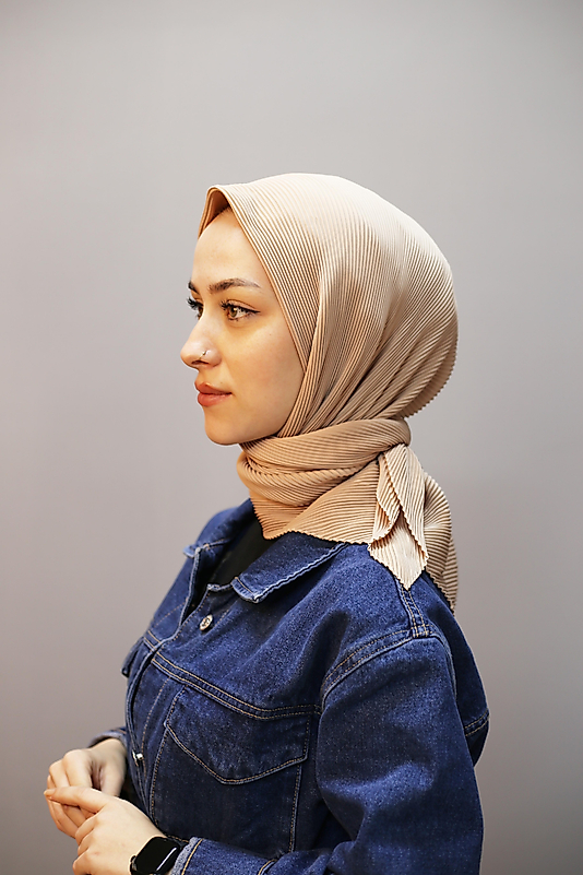 Düz Piliseli Günlük Eşarp