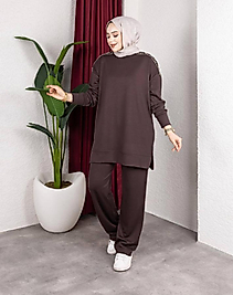 OMUZU TAŞ VE FERMUAR DETAYLI KAHVE TAKIM