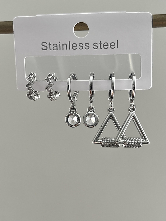 Çelik 6’lı Silver Taşlı Üçgen Küpe