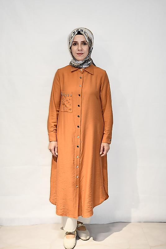 Taş İşlemeli Keten Gömlek