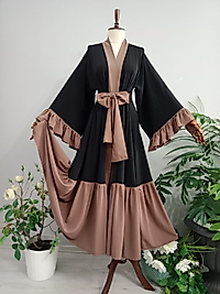 Abaya Dubai İpeğinden Siyahlı Sütlü Kahveli Kolları Fırfırlı.