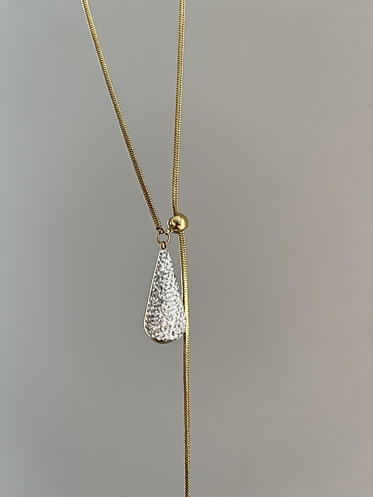 Çelik Taşlı Uzun Dekolte Kolye