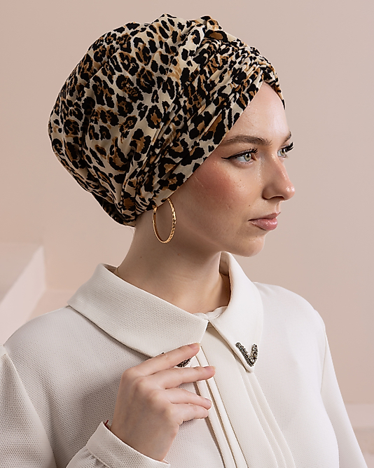 Drapeli Dolgulu Leopar Bone Krem ve Siyah Karisimi