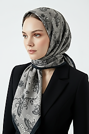 Spring Eşarp Tarihi Çiçek Desen