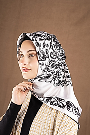 Varaklı Saten Eşarp