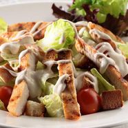 Tavuklu Sezar Salata (Caesar Salad)