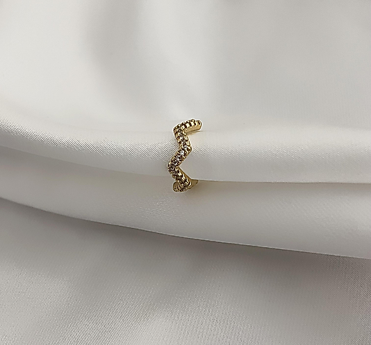 Gold Dalgalı Mini Ear Cuff