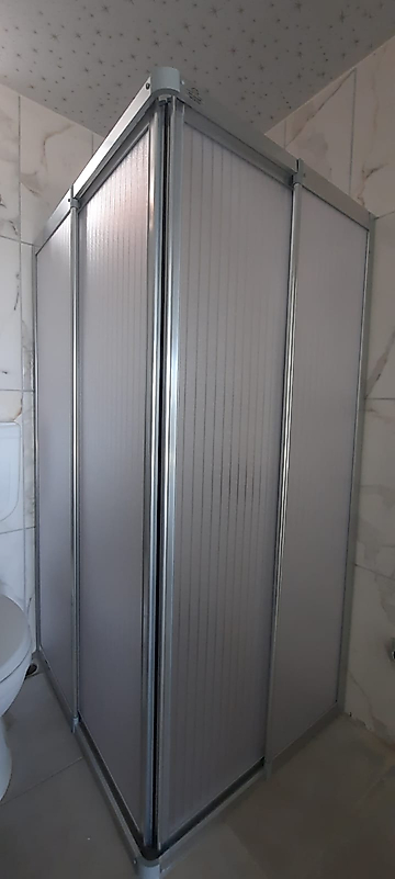110cm x 120cm Parlak Profil Köşeden Girişli Mika Duşakabin