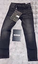 VALENTİNO