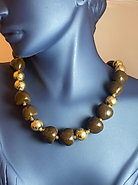 Kahverengi Gold Kolye