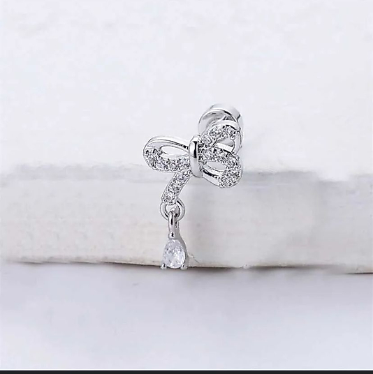 SARKIK TAŞLI FİYONK MODEL ZİRKON TRAGUS PEARCING KIKIRDAK KÜPE ÇELİK