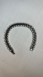 ÇELİK TAŞLI BİLEKLİK