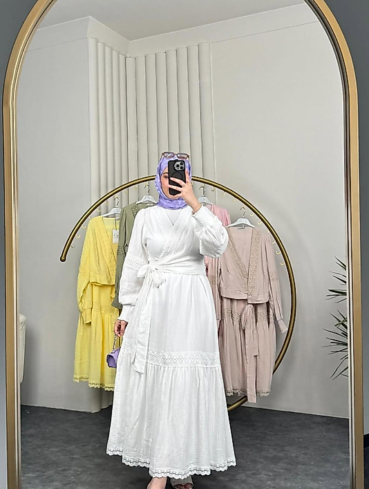 Yeni Trend Beyaz Fisto Kadın Elbise