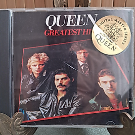 QUEEN * GREATEST HITS