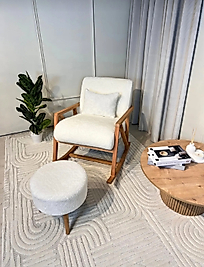 Puflu Gürgen Sallanır Ahşap Sandalye – Doğal Konforun En Şık Hali