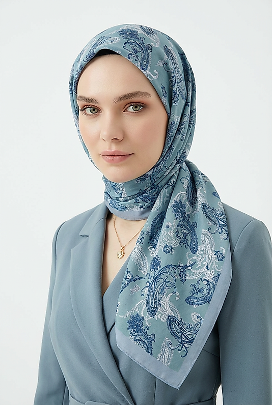 Spring Eşarp Tarihi Çiçek Desen