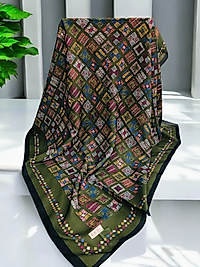 Digital Soft Eşarp Kırçılı Kare Desen