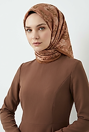 Spring Eşarp Tarihi Çiçek Desen