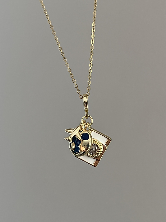 Çelik Kamera Dünya Uçak Kolye