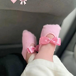 Fiyonk Model Kız Bebek Babet Çorabı Pembe
