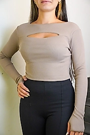 Vizon Pencere Detaylı Detaylı Crop Örme Bluz