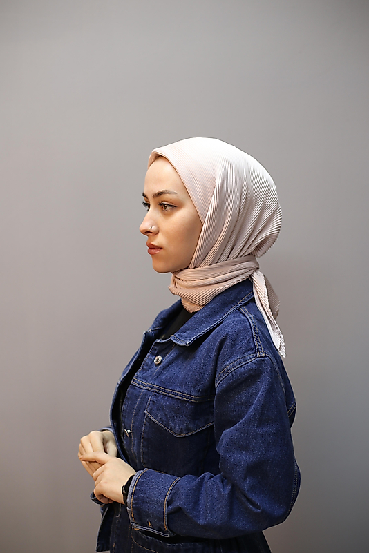 Düz Piliseli Günlük Eşarp