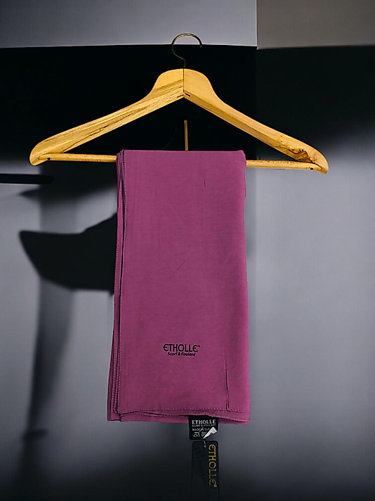 Etholle Valeria Şal