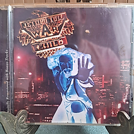 JETHRO TULL * WAR CHILD