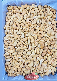 WW 240 KAVRULMUŞ KAJU (KUTU=5 KG)