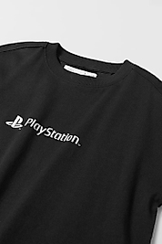 PLASTATİON BASKILI T-SHİRT