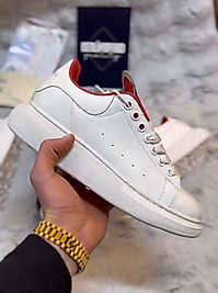 ALEXANDER MCQUEEN