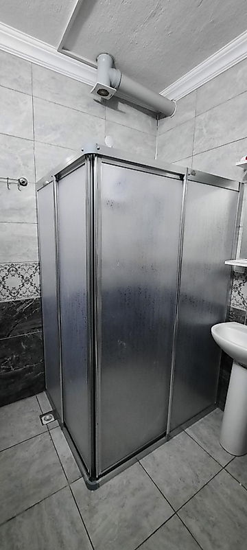 100cm x 120cm Parlak Profil Köşeden Girişli Mika Duşakabin
