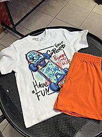 Erkek çocuk pamuklu turuncu şortlu takım