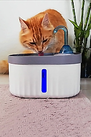 Mavi - Kedi Köpek Su Pınarı 2,3 Lt Ultra Sessiz USB Bağlantılı, Ledli, Sensörlü 2,3 Lt 40DB