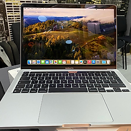 MacBook Pro 13.3'' M2 8Cpu/10Gpu/8gb/256Ssd  Silver TR