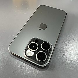 iPhone 15 Pro 256gb Siyah Titanyum Kayıtlı