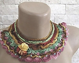 Crocheted, Degrade Necklace