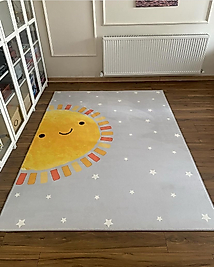 Güneş temalı çocuk odası halısı