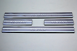 Volkswagen Tiguan Krom Kapı Eşiği (4Kapı) 2016 ve Üzeri Paslanmaz Çelik