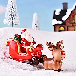 Himi Pasta Süsleri Geyik Kardan Adam ve Araba Minyatür Figür Karakter Oyuncakları Evcilik Oyuncakları Küçük Minik Oyuncaklar